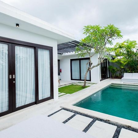 Prasana Villas By Arjani Resorts Uluwatu Buitenkant foto