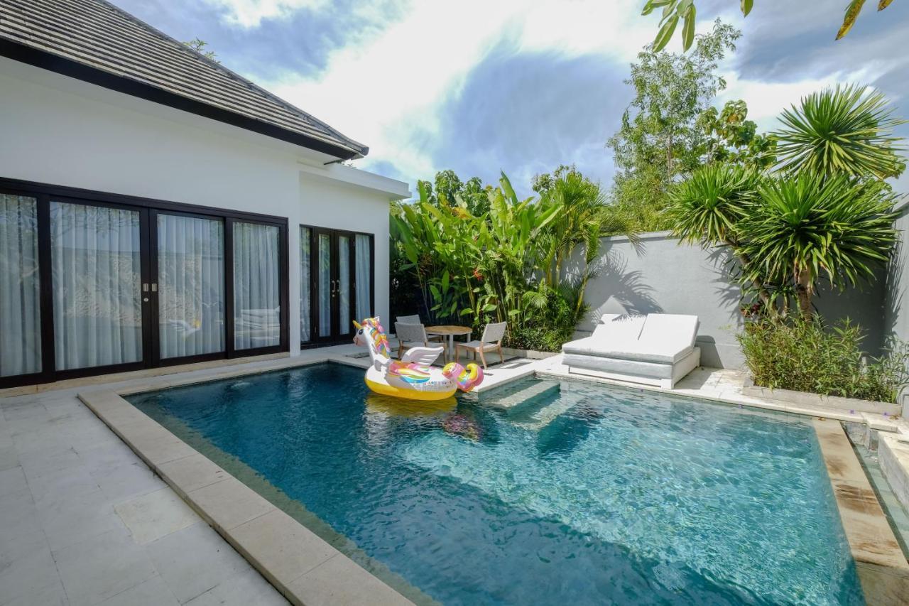 Prasana Villas By Arjani Resorts Uluwatu Buitenkant foto
